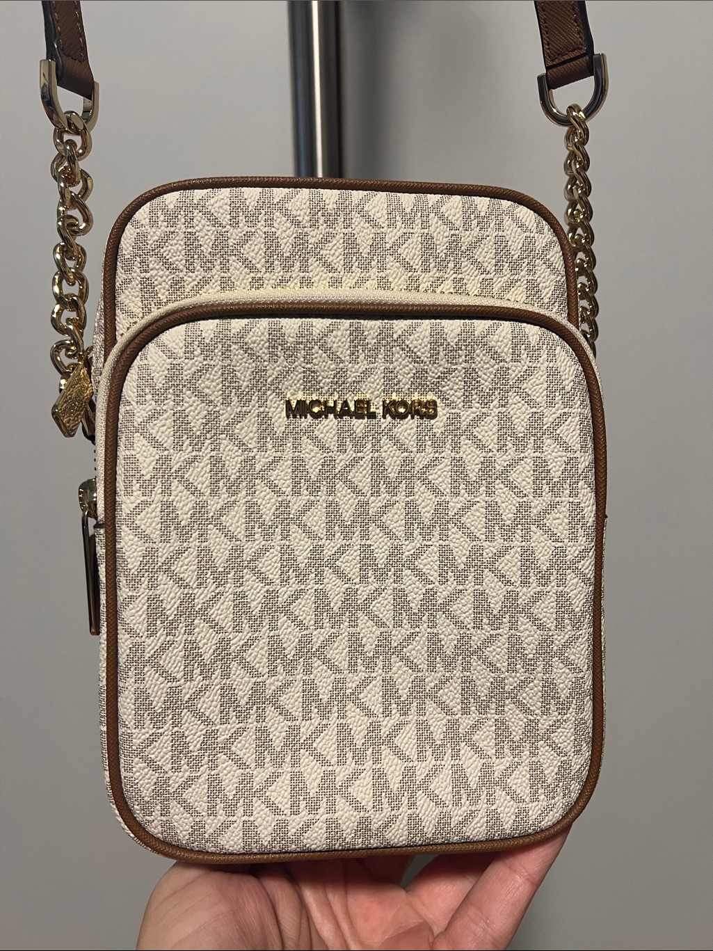 Michael Kors Cream And Brown Signature Mini Crossbody Jet Set Travel
